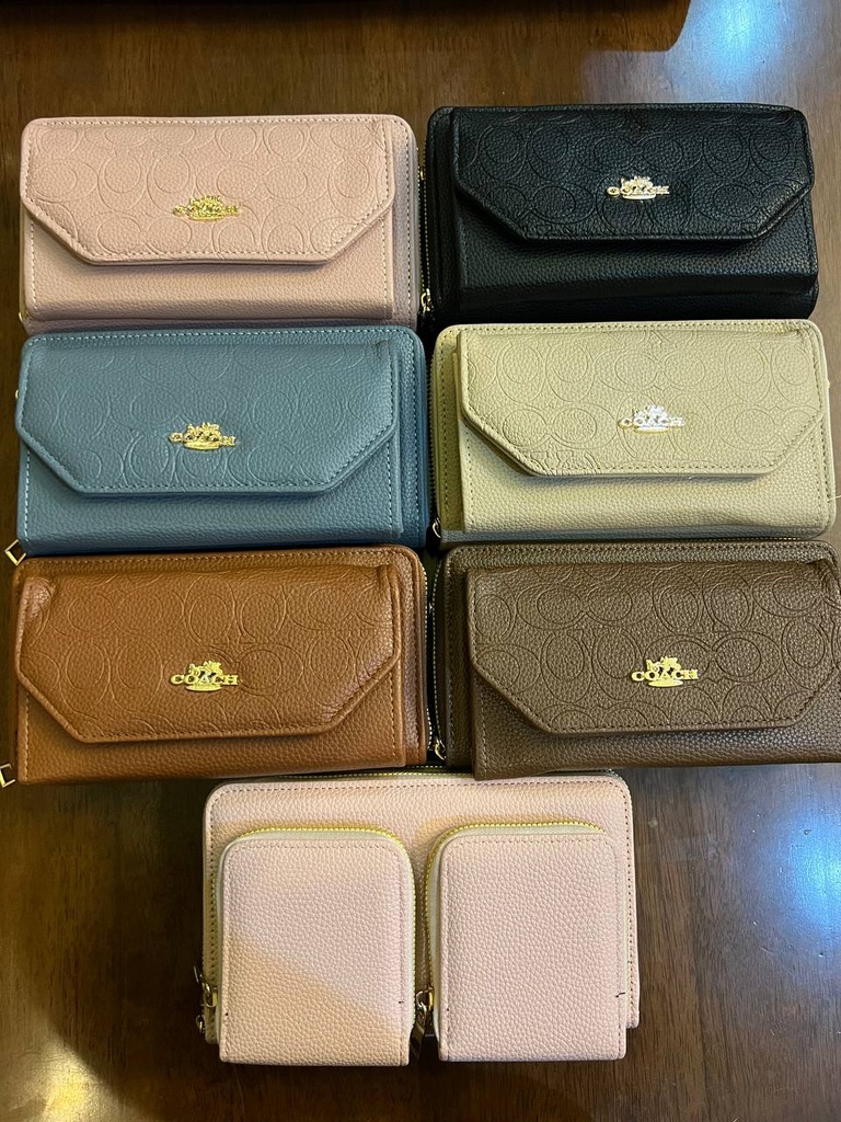 COACH Long Wallet