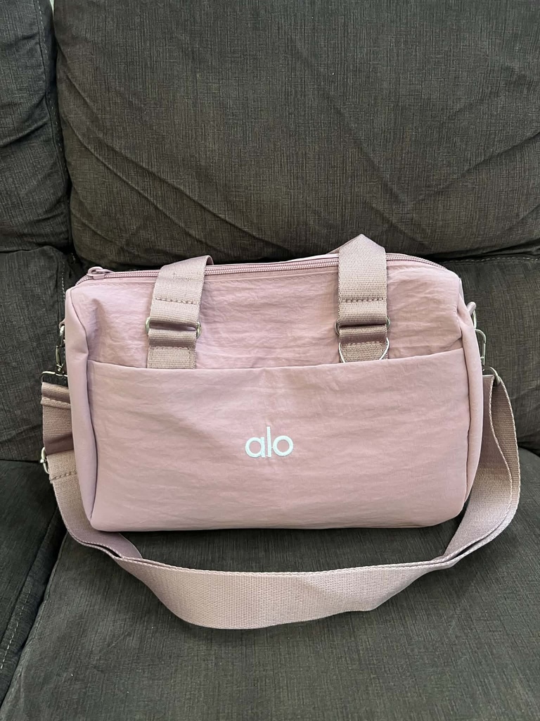 Alo Sling Bag (#1384)